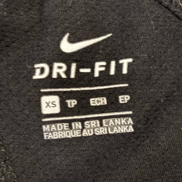 Nike Crossback Tank - Picture 3 of 4